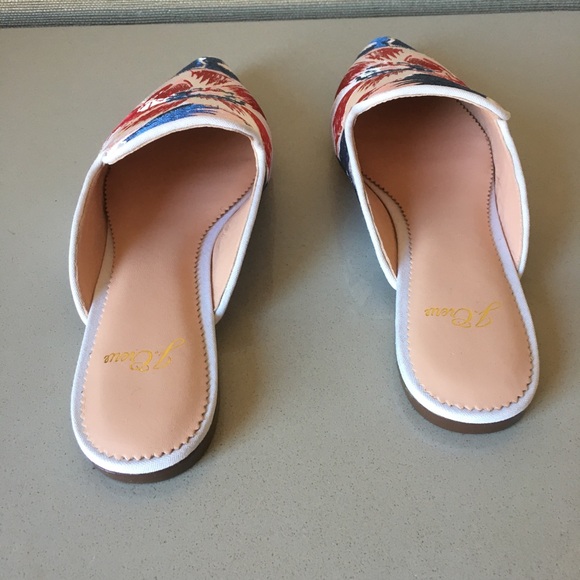J. Crew Pointed-toe slides in brocade - Picture 5 of 7